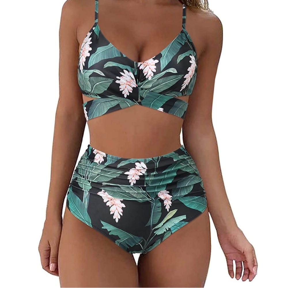 NEW Tropical Bikini Top 🌺🌴